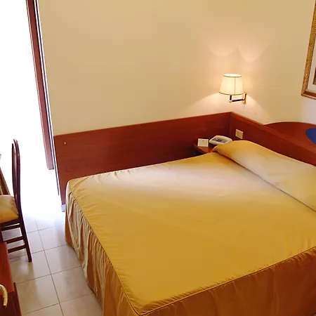 Hotel Corallo 2*