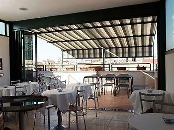 Corallo Hotel 2*