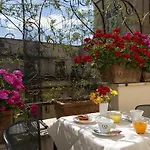 Hotel Corallo 2*